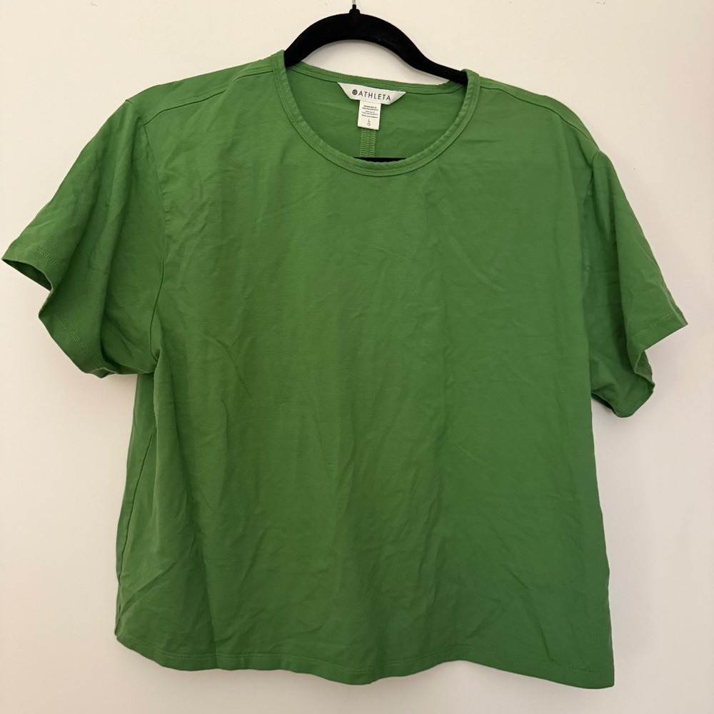 Athleta Cropped Athletic Teeshirt